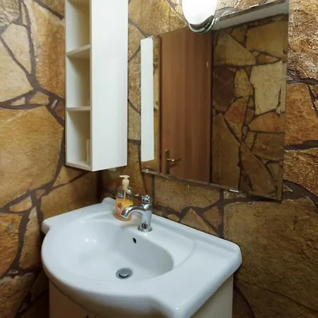 Wooden House Mesimérion