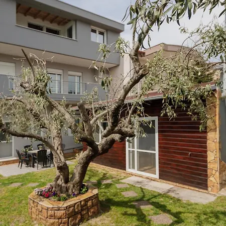 Dom wakacyjny Wooden House