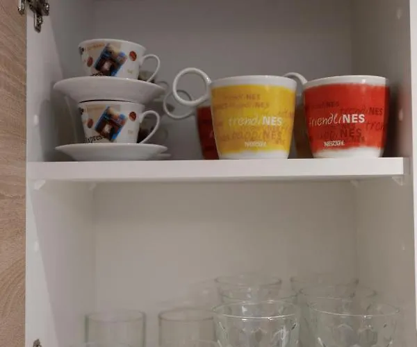 Wooden House * Mesimérion