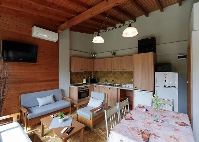 Wooden House Mesimérion